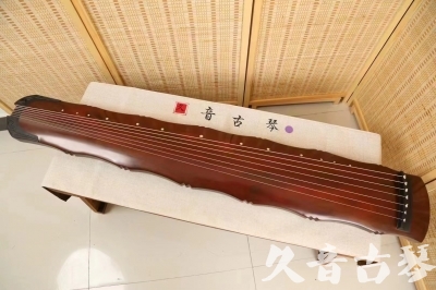 泰安市●久音古琴  ●典藏系列 20240524 [红洒金竹节]